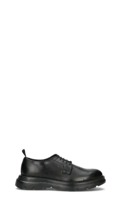 MEZZETINTE Stringata uomo nera in pelle