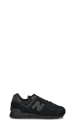 NEW BALANCE 574 Sneaker uomo nera in suede